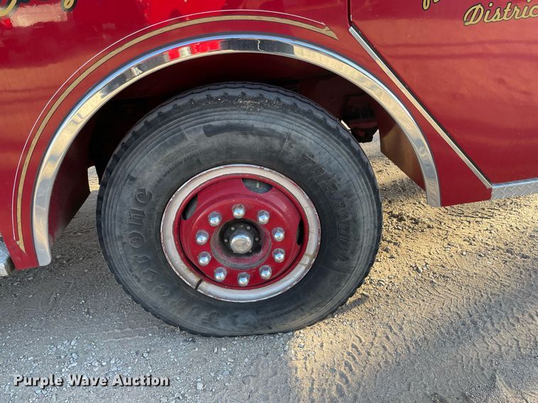 image for item MP9265 1985 Pierce E2490  pumper fire truck