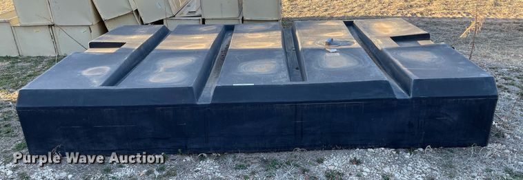 image for item MP9268 1,000 gallon poly tank