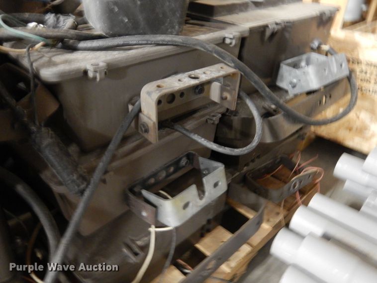 image for item MR9739 (15) flood lights