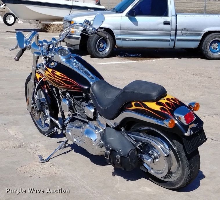 image for item MR9776 2005 Harley Davidson FXSTDI  motorcycle