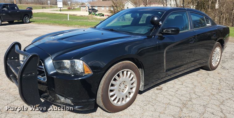 image for item MW9563 2014 Dodge Charger Police