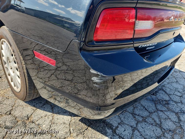 image for item MW9563 2014 Dodge Charger Police