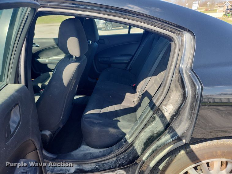 image for item MW9563 2014 Dodge Charger Police