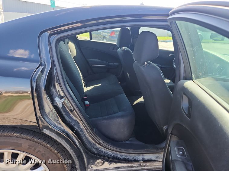 image for item MW9563 2014 Dodge Charger Police