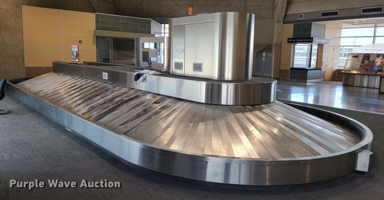 image for item MX9572 Luggage carousel