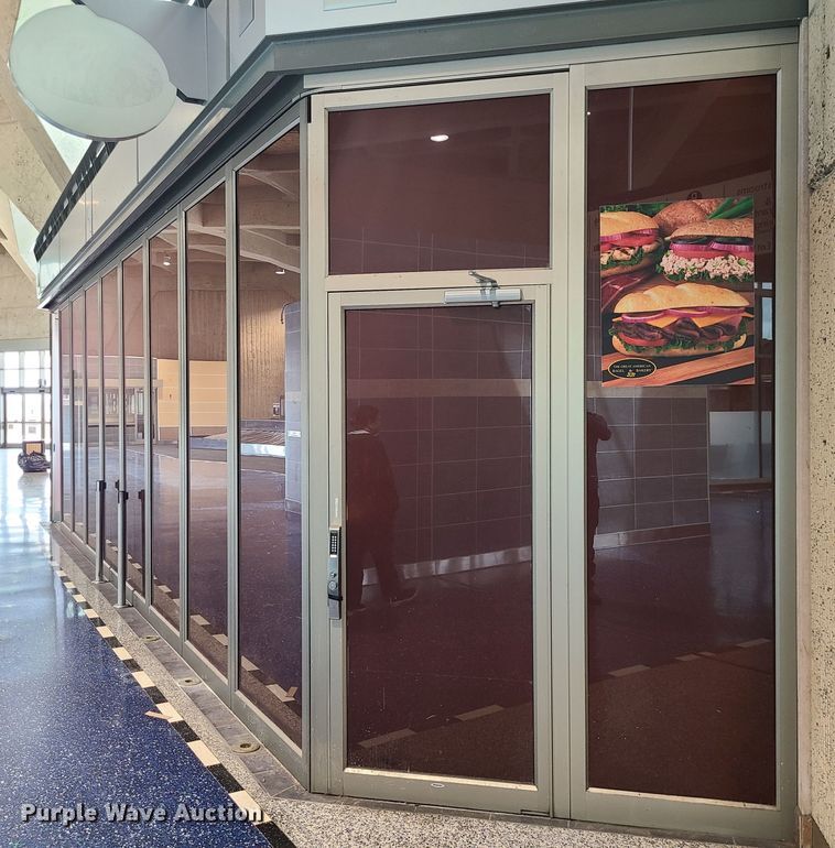 image for item MX9574 Retractable glass wall