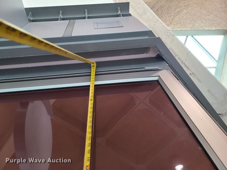 image for item MX9574 Retractable glass wall