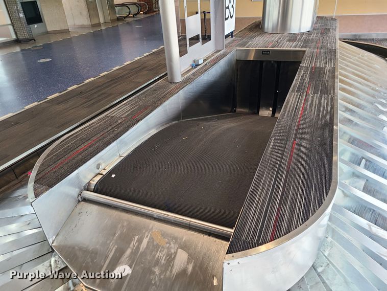 image for item MX9580 (2) luggage carousels