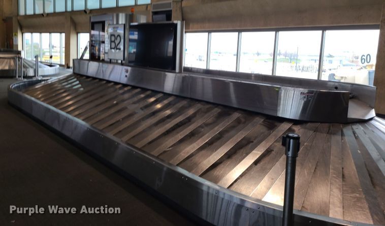 image for item MX9584 (2) luggage carousels