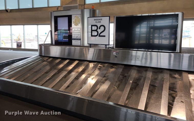 image for item MX9584 (2) luggage carousels