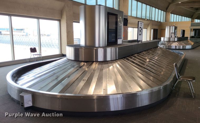 image for item MX9584 (2) luggage carousels