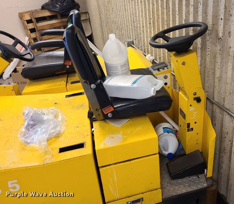 image for item MX9585 (2) Tomcat 297 sweepers