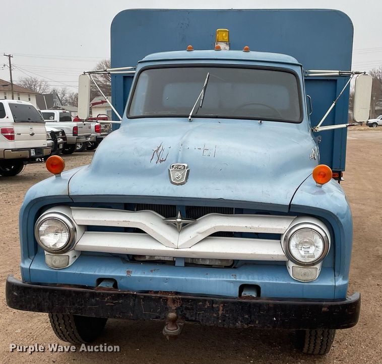 image for item MY9041 1955 Ford F600  dump truck