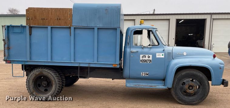 image for item MY9041 1955 Ford F600  dump truck