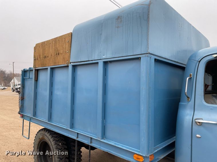 image for item MY9041 1955 Ford F600  dump truck