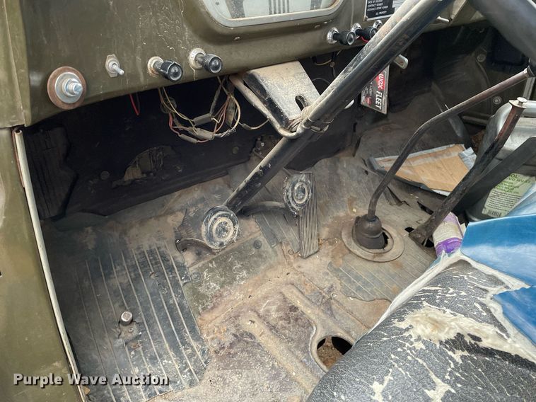 image for item MY9041 1955 Ford F600  dump truck