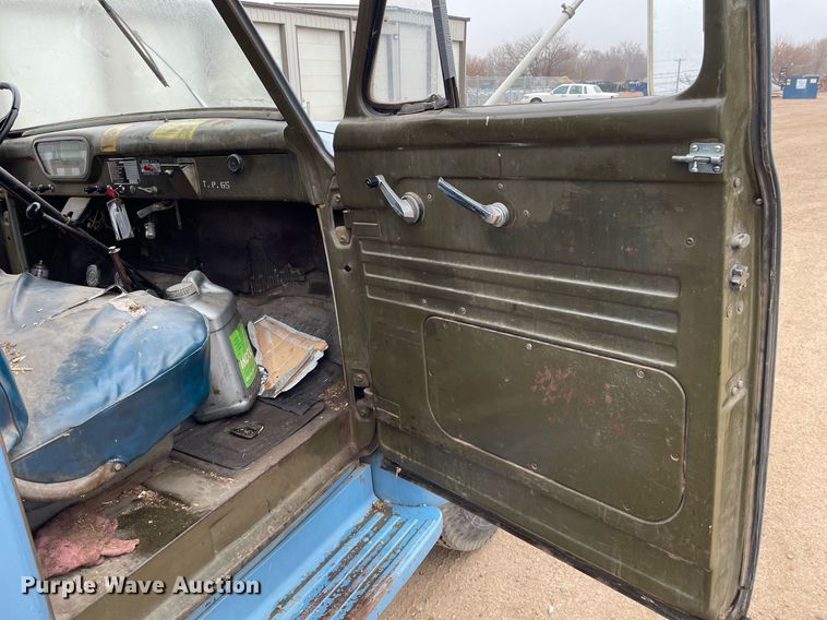 image for item MY9041 1955 Ford F600  dump truck