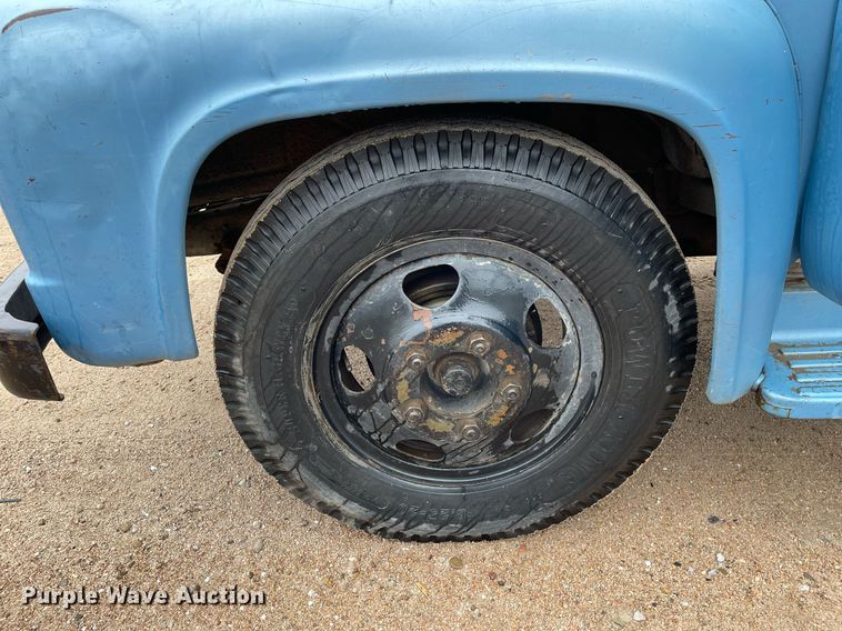 image for item MY9041 1955 Ford F600  dump truck