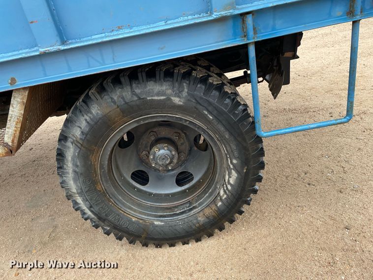 image for item MY9041 1955 Ford F600  dump truck