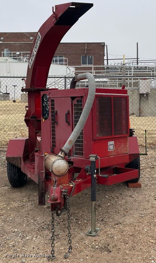 image for item MY9042 Olathe 986  wood chipper
