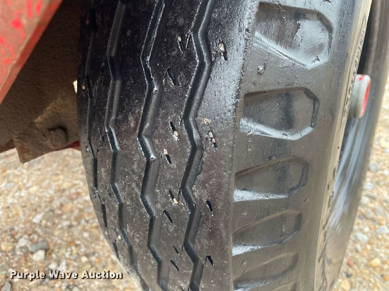 image for item MY9042 Olathe 986  wood chipper