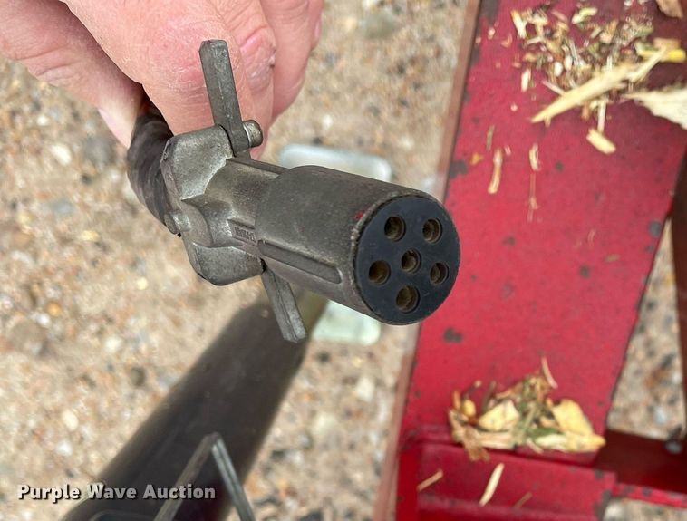 image for item MY9042 Olathe 986  wood chipper