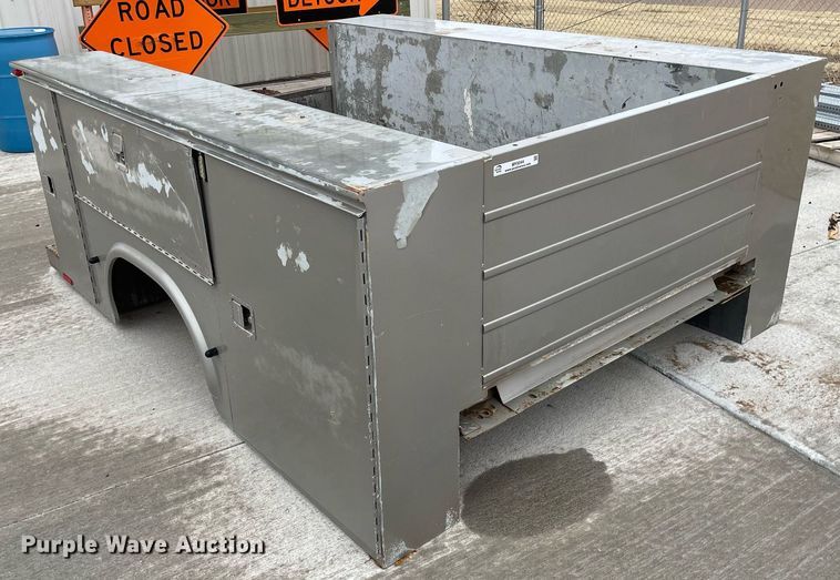 image for item MY9044 Knapheide 696J1  utility bed