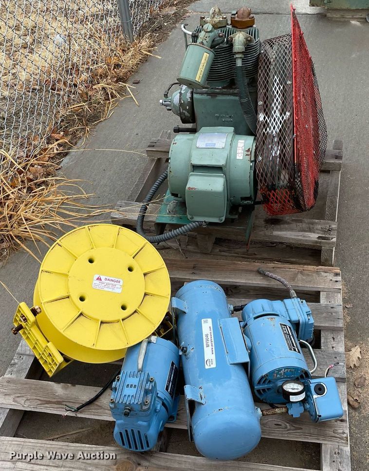 image for item MY9046 (3) air compressors