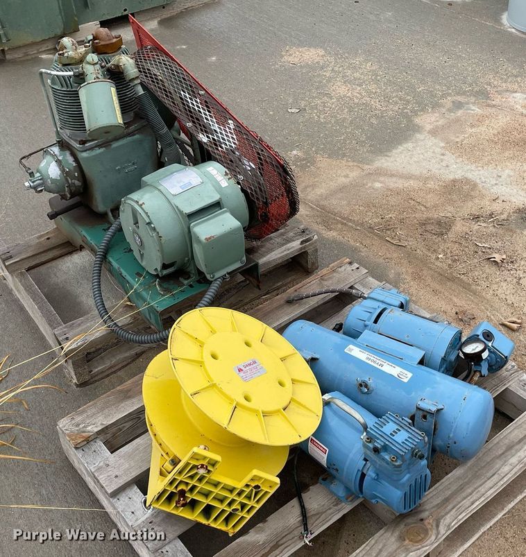 image for item MY9046 (3) air compressors