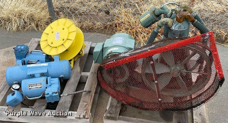 image for item MY9046 (3) air compressors