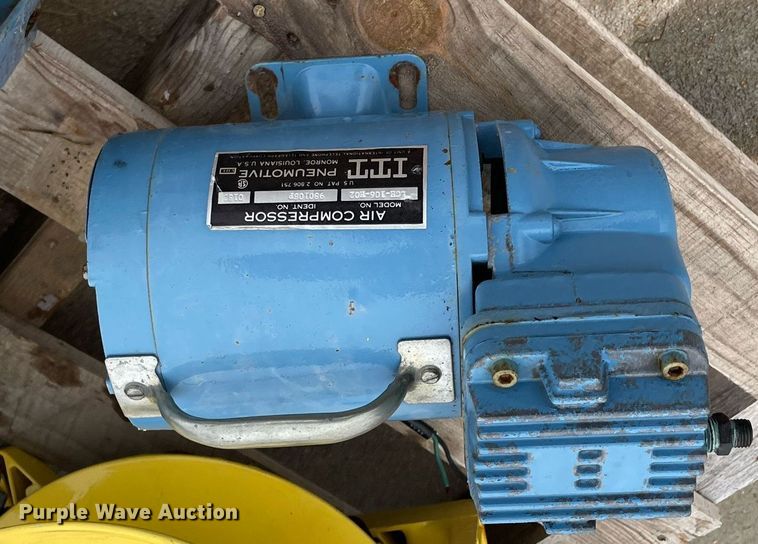 image for item MY9046 (3) air compressors