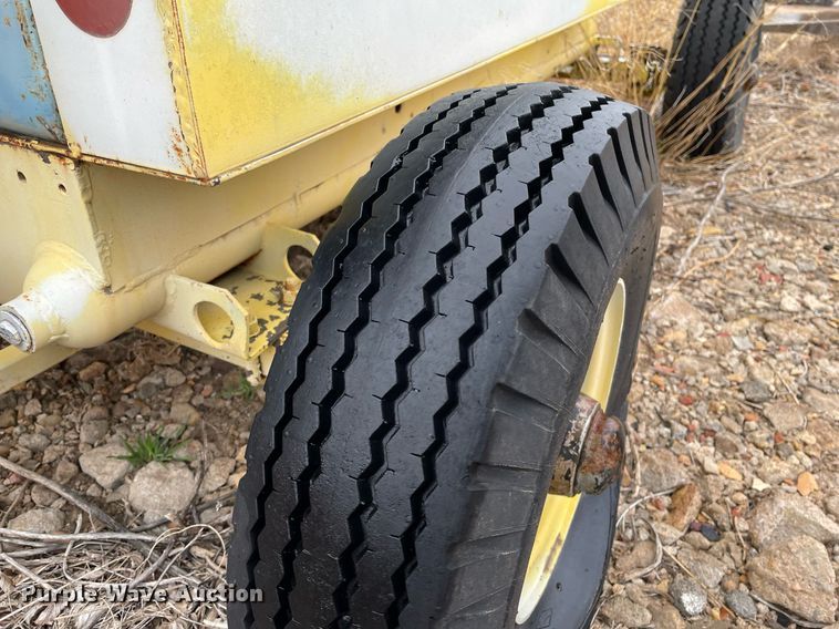 image for item MY9047 Shop built  nurse tank trailer