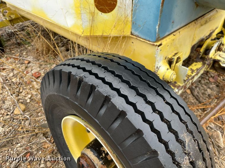 image for item MY9047 Shop built  nurse tank trailer