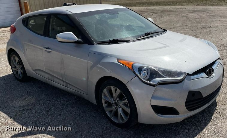 image for item MY9052 2016 Hyundai Veloster