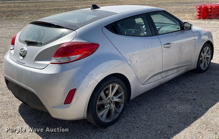 image for item MY9052 2016 Hyundai Veloster