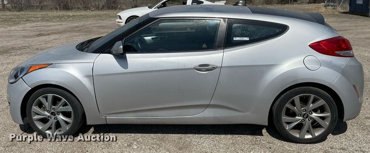 image for item MY9052 2016 Hyundai Veloster