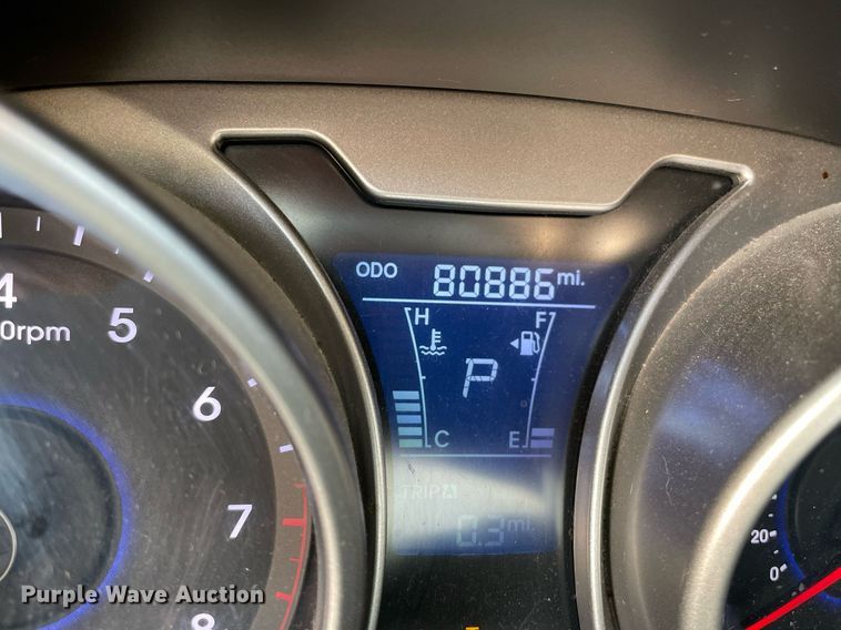 image for item MY9052 2016 Hyundai Veloster