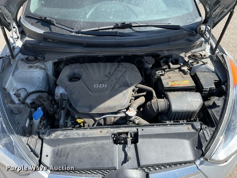 image for item MY9052 2016 Hyundai Veloster