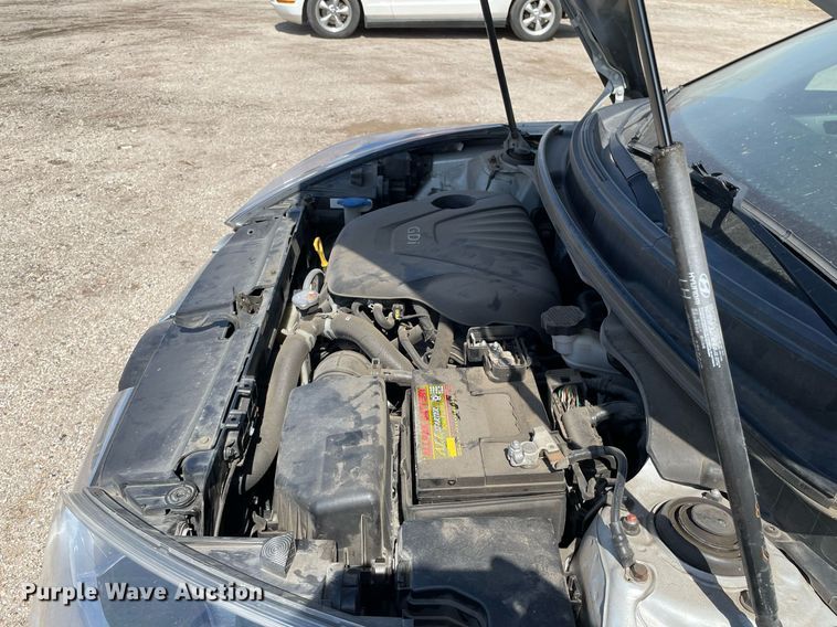 image for item MY9052 2016 Hyundai Veloster