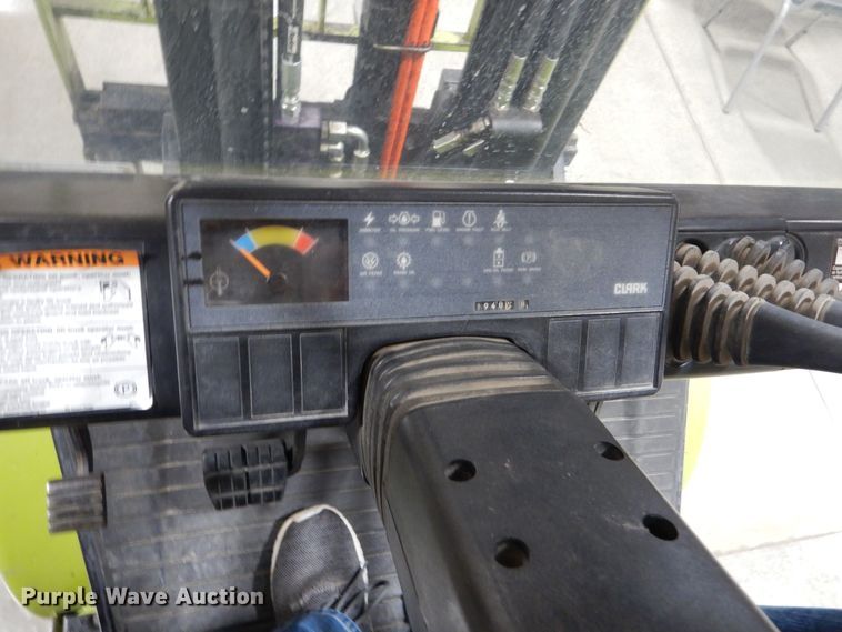 image for item MY9126 Clark CGP30  forklift