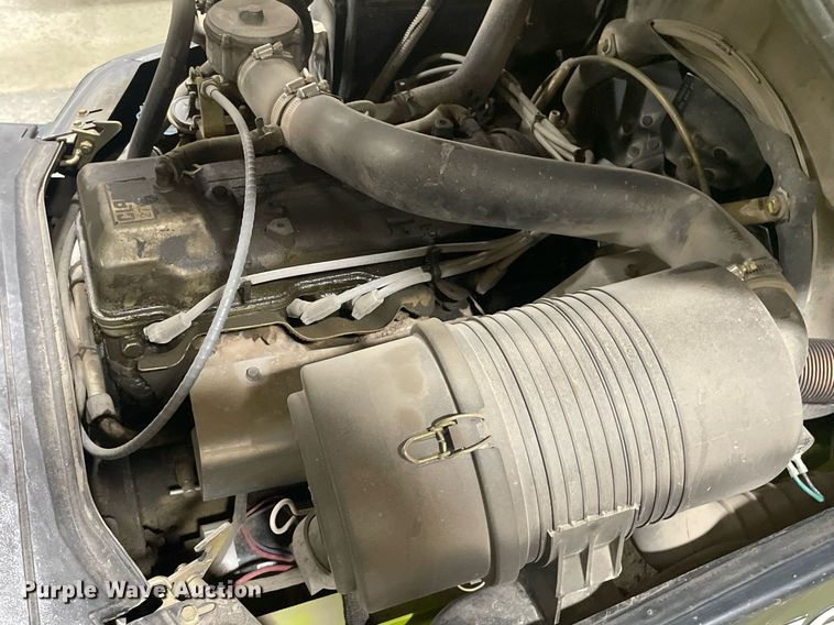 image for item MY9126 Clark CGP30  forklift