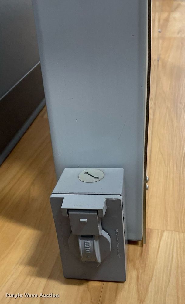 image for item MY9249 Janitec  sign