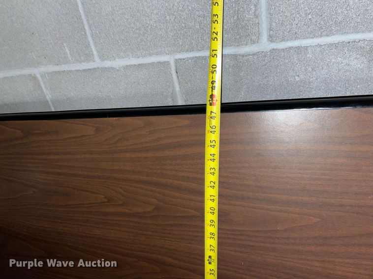 image for item MY9260 Conference table