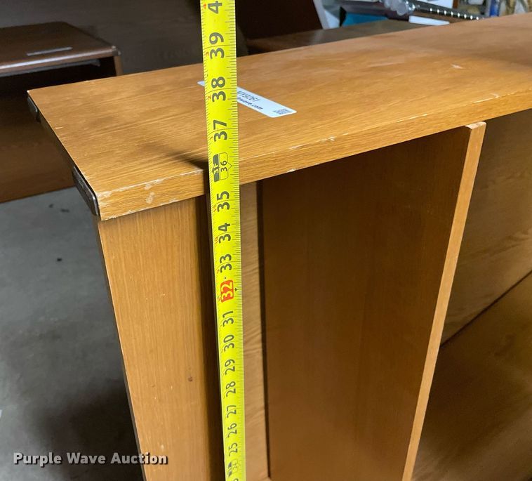 image for item MY9261 Wood bookcase