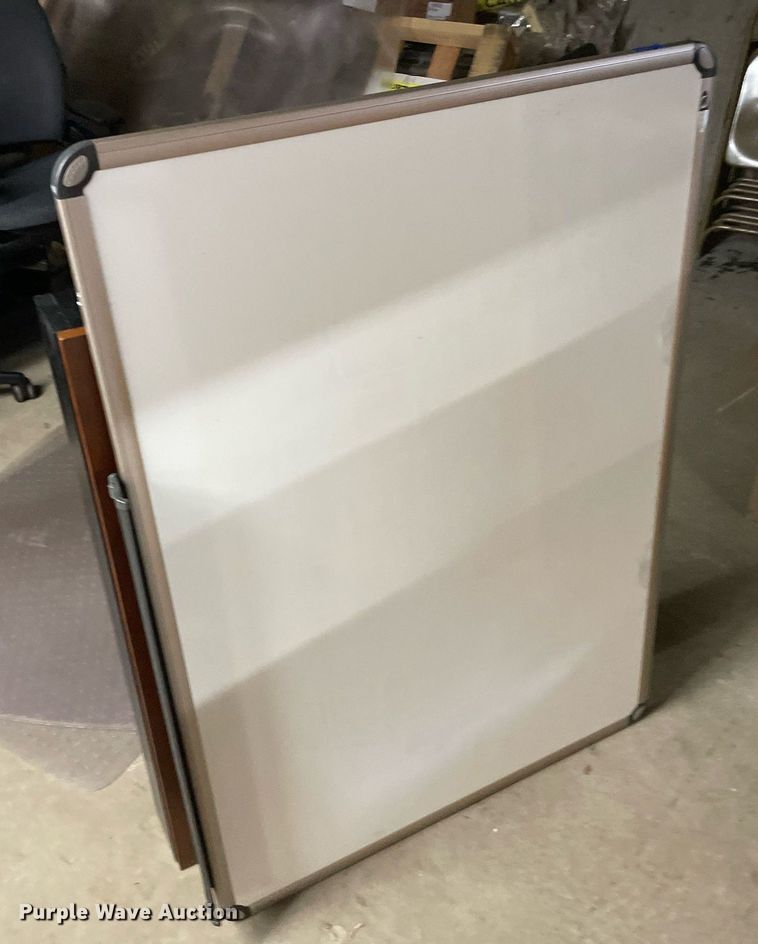 image for item MY9262 Office supplies and equipment