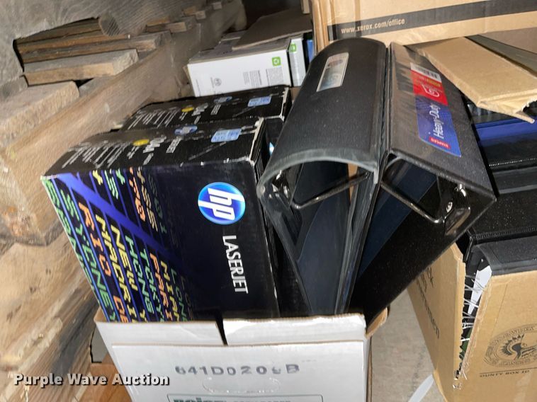 image for item MY9262 Office supplies and equipment