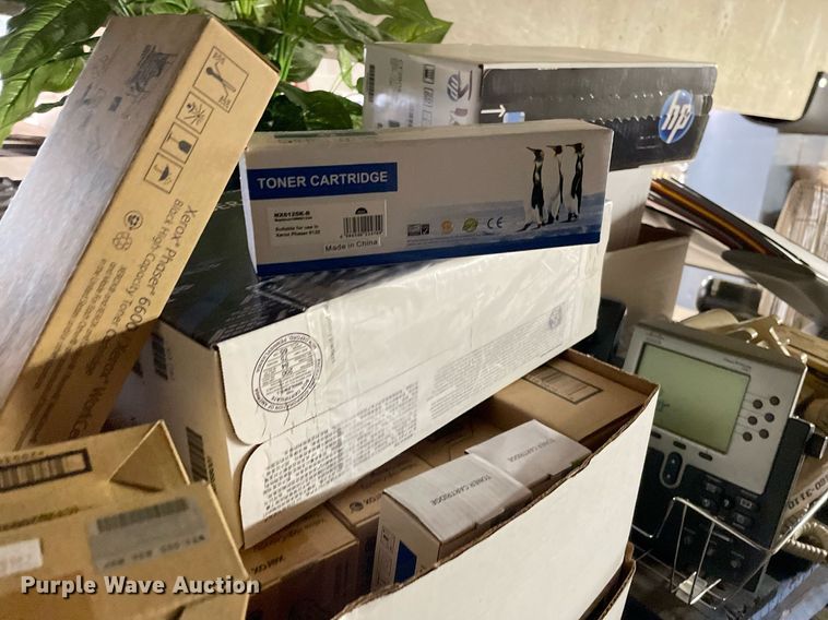 image for item MY9262 Office supplies and equipment