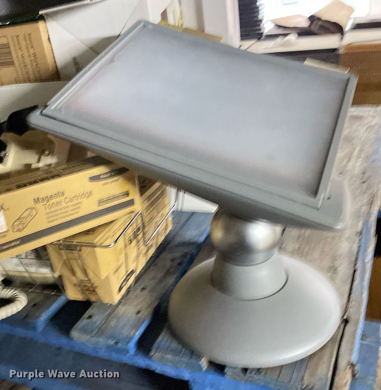 image for item MY9262 Office supplies and equipment