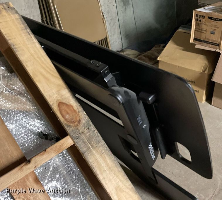 image for item MY9263 Veridesk ProPlus 48  desk topper