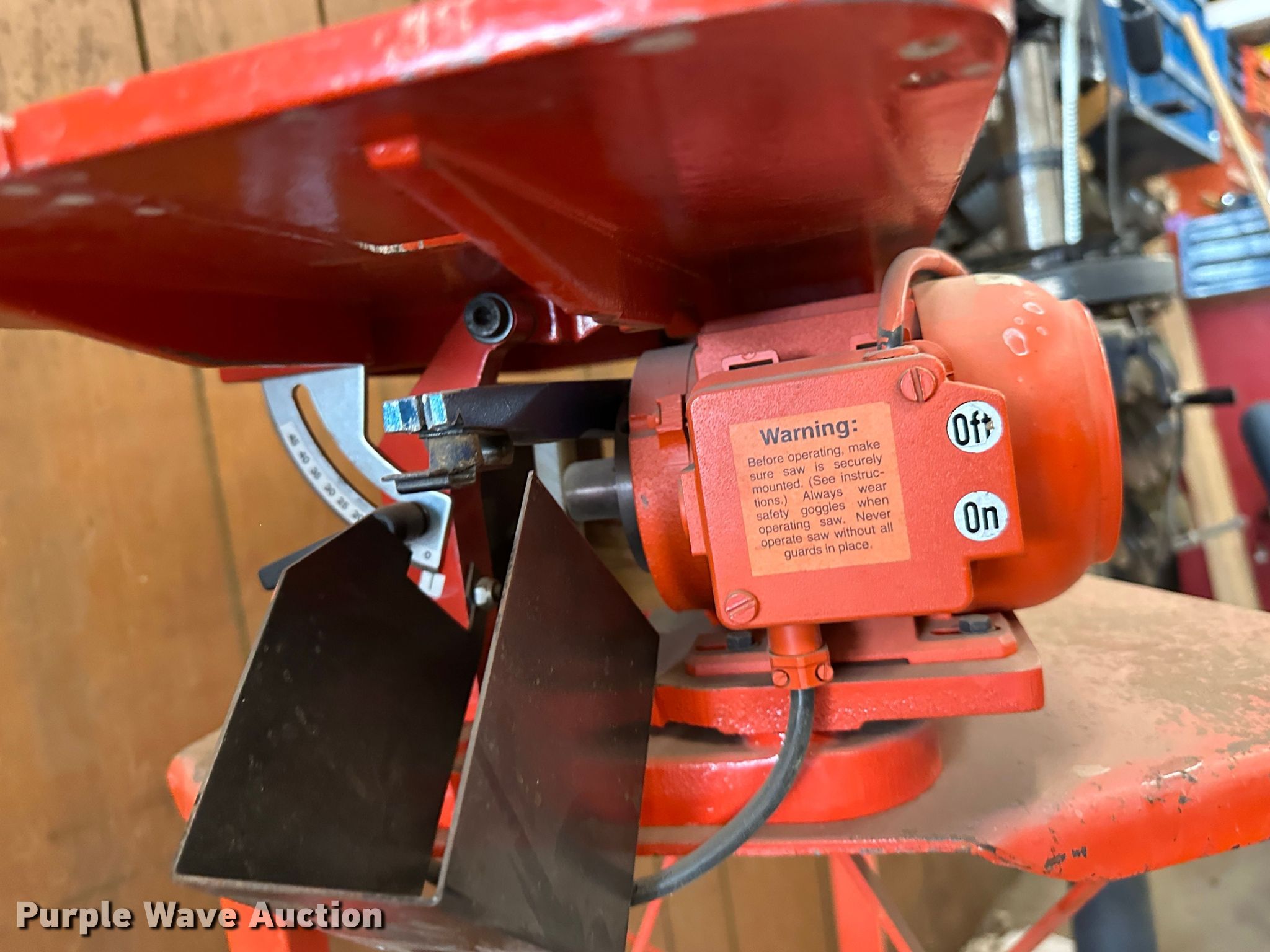 Hegner scroll saw in Lansing , KS Item LN9186 for sale Purple Wave